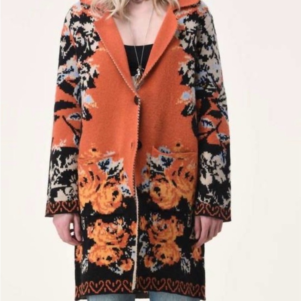 ESSITAM Flower Jacquard Collar Cardigan Orange
